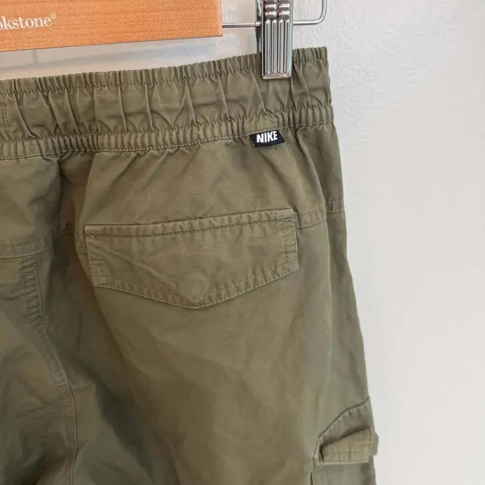 Nike Sportswear Men's Unlined Woven Utility Cargo Pants Olive Green - Picture 6 of 6